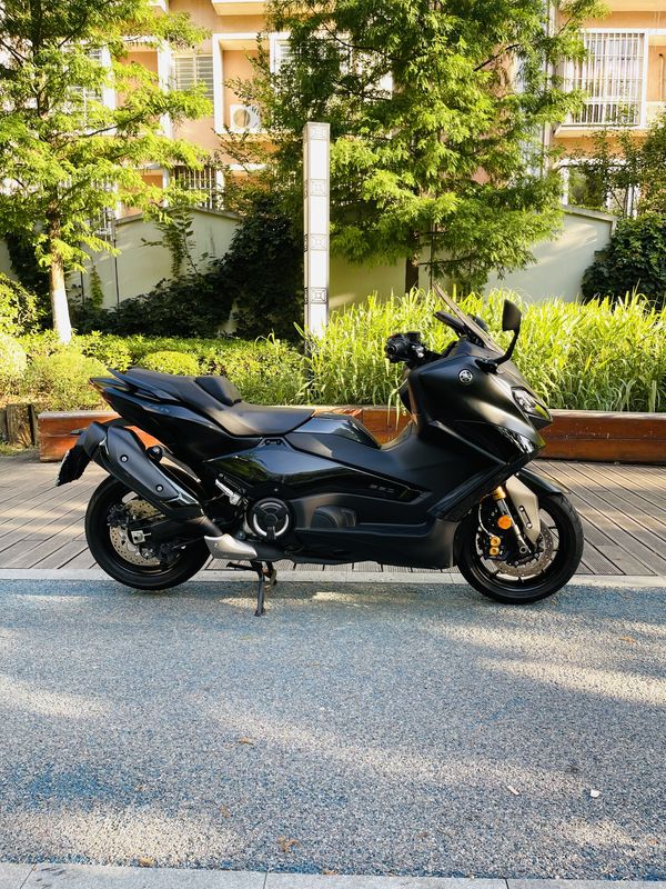 二手雅马哈TMAX