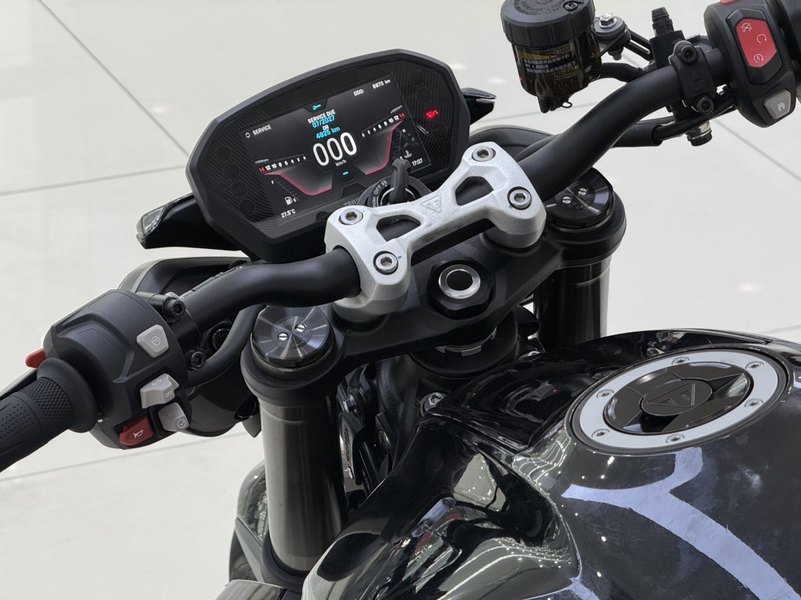 二手凯旋Street Triple 765