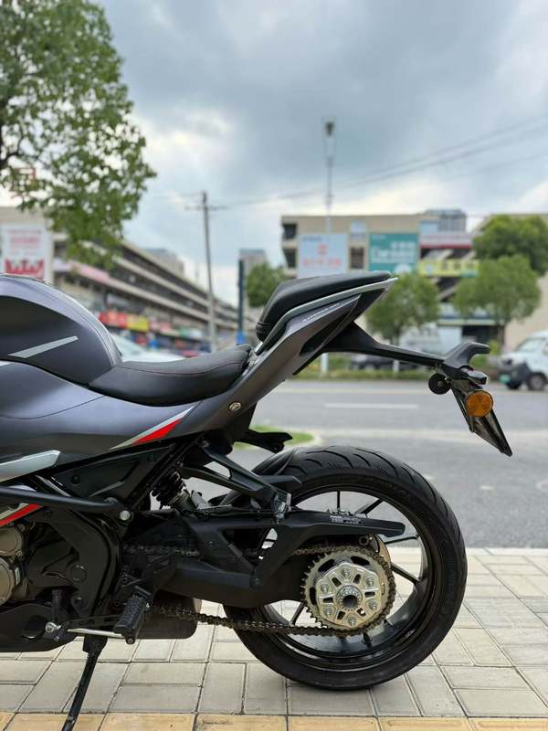 二手QJMOTOR赛250