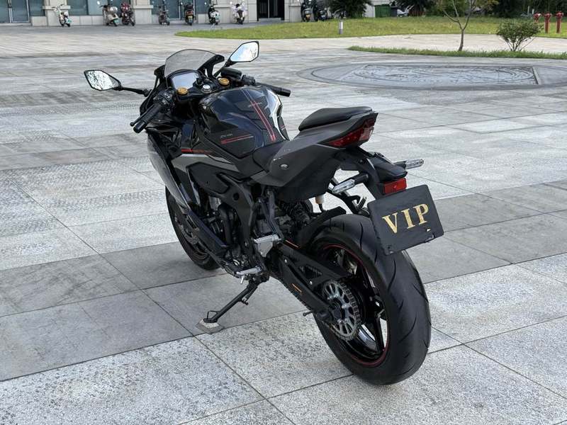 二手川崎ZX-4R
