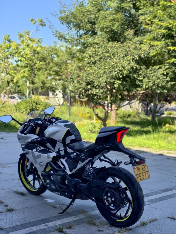 二手春风250SR