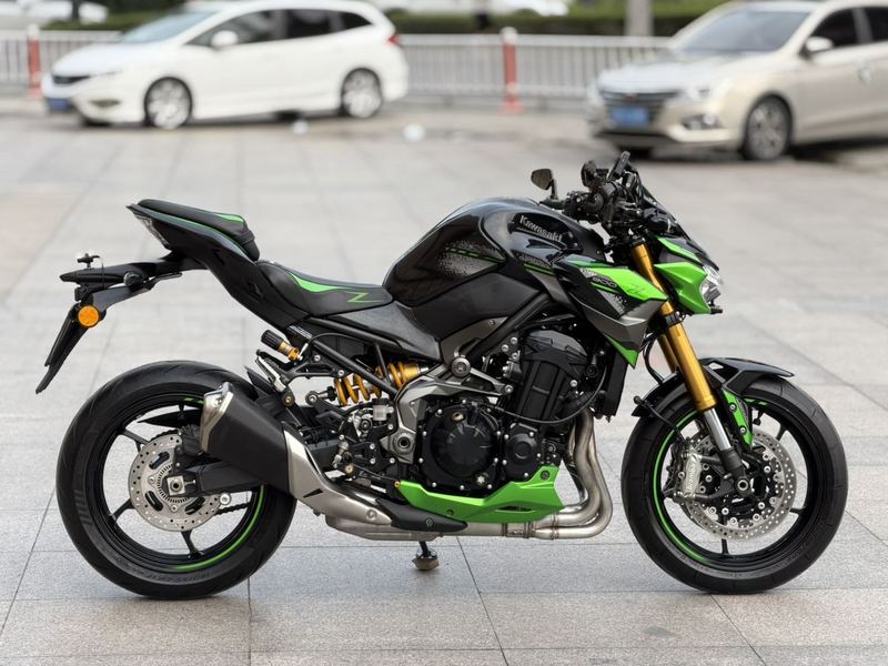 二手川崎Z900