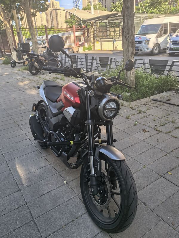 二手新大洲本田CB190TR