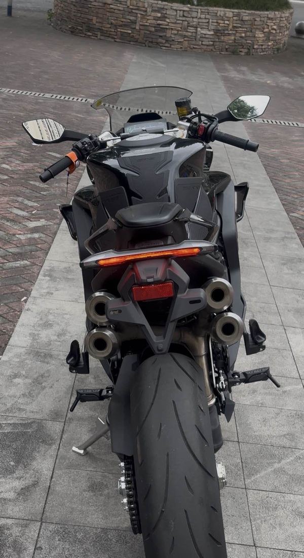 二手春风750SR-S
