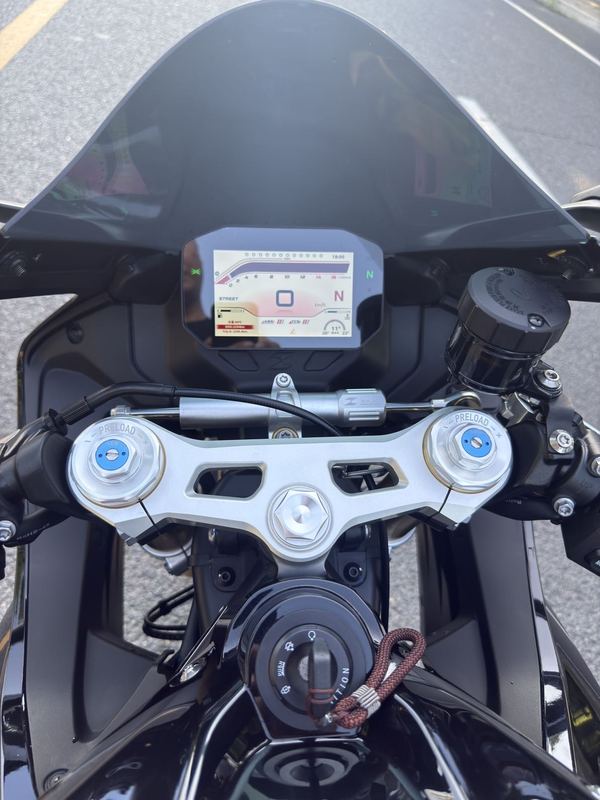 二手张雪机车500RR