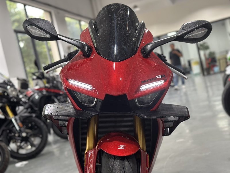 二手张雪机车500RR