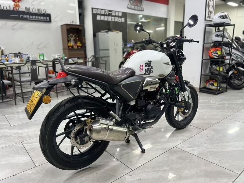 二手五羊本田鸷道 CB190SS