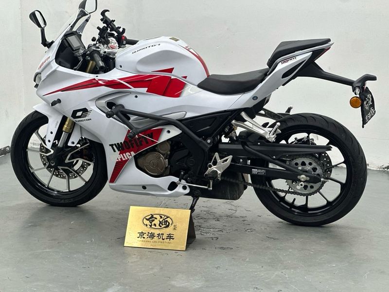 二手QJMOTOR赛250