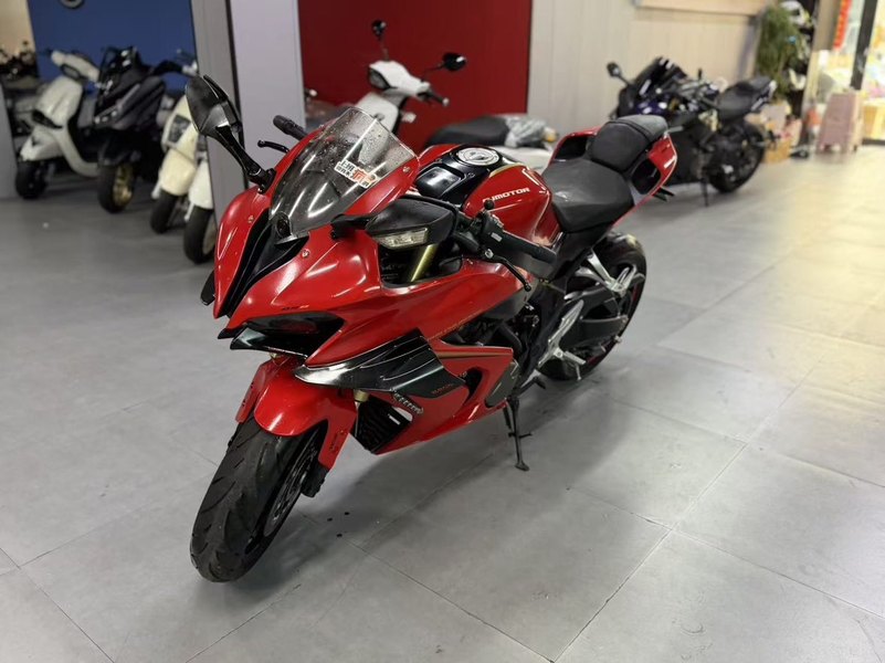 二手QJMOTOR赛800
