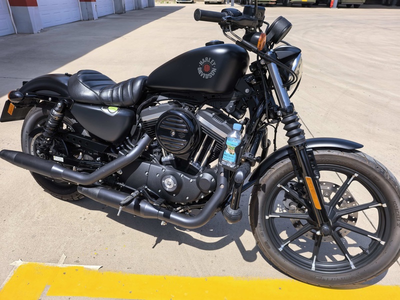 二手哈雷戴维森Iron883 硬汉