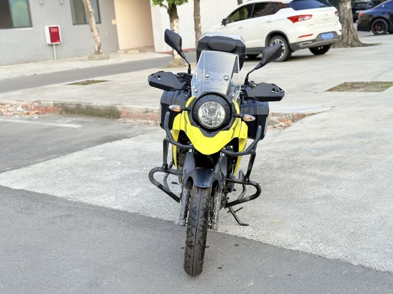 二手豪爵铃木DL250