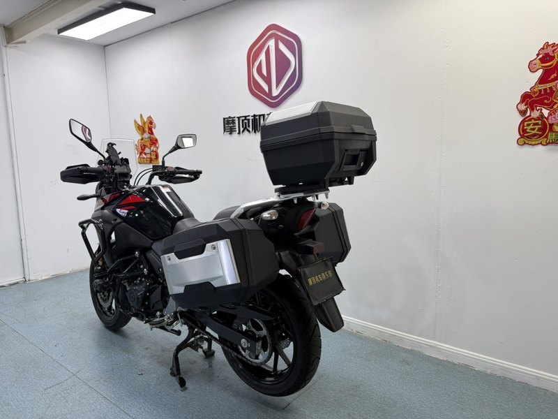 二手豪爵铃木DL250