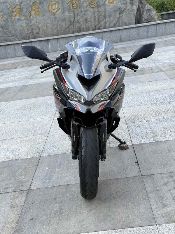 二手川崎ZX-4R