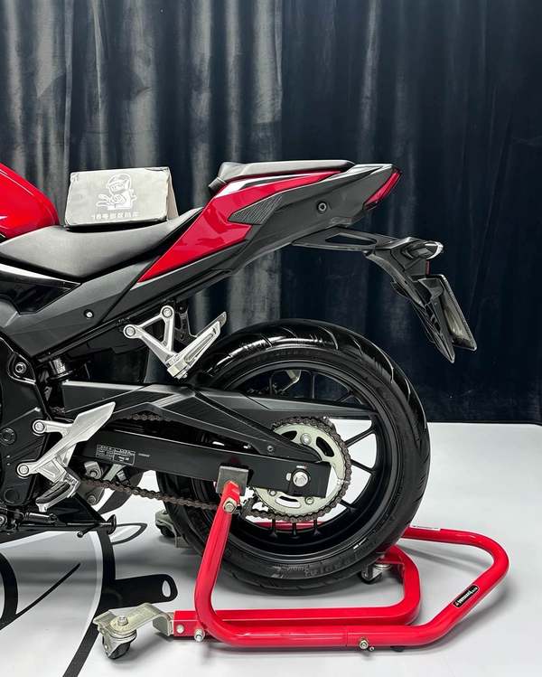 二手本田CBR400R(海外)