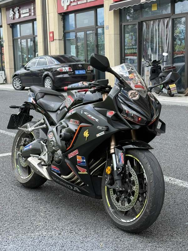 二手本田CBR650R