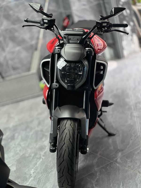 二手杜卡迪Diavel V4
