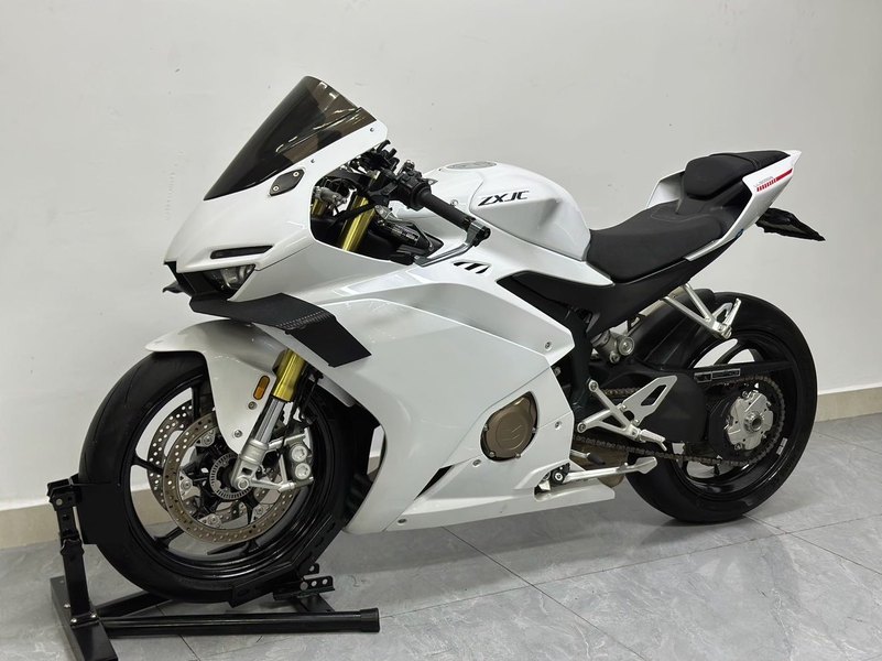 二手张雪机车500RR