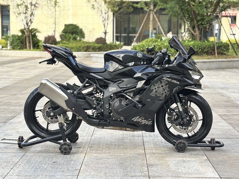 二手川崎ZX-4R