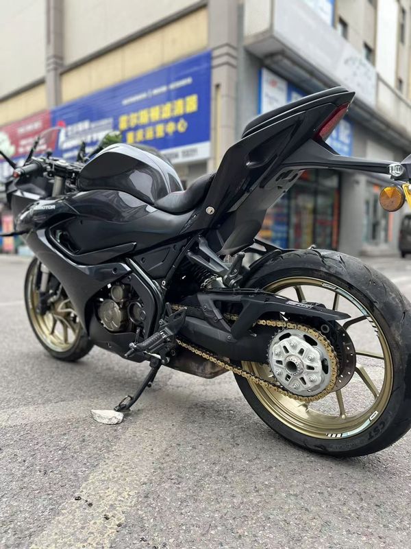 二手QJMOTOR赛250