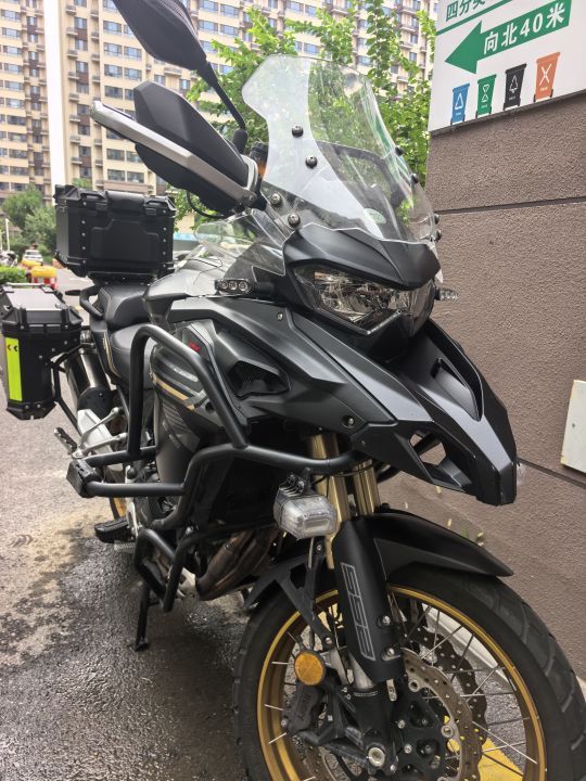 二手贝纳利TRK552
