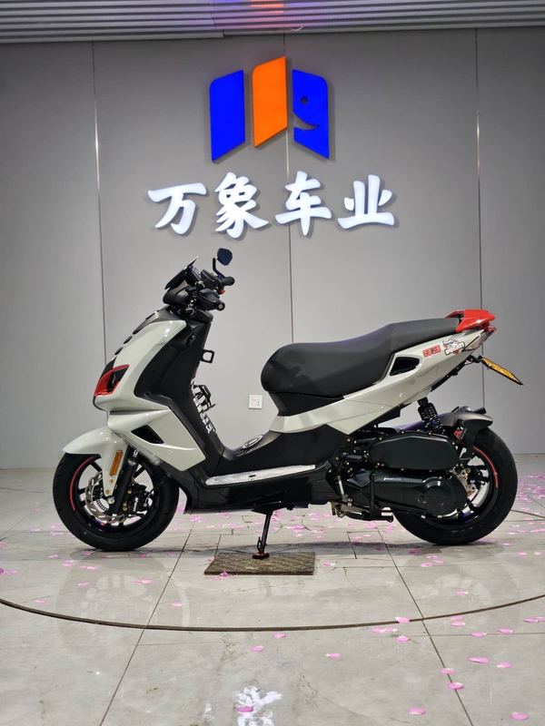 二手标致SPEEDFIGHT 4+