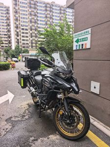 二手贝纳利TRK552