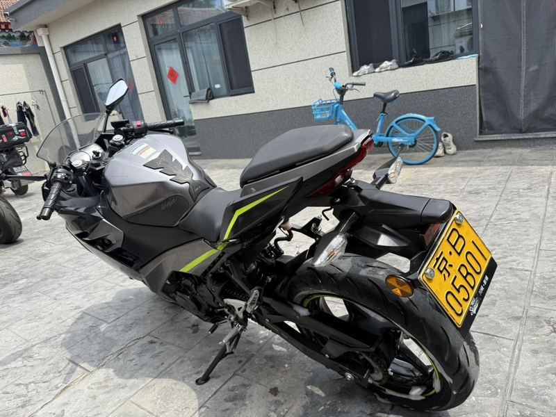 二手川崎Ninja 400