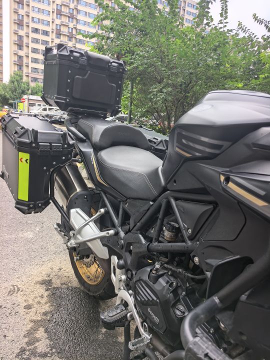 二手贝纳利TRK552