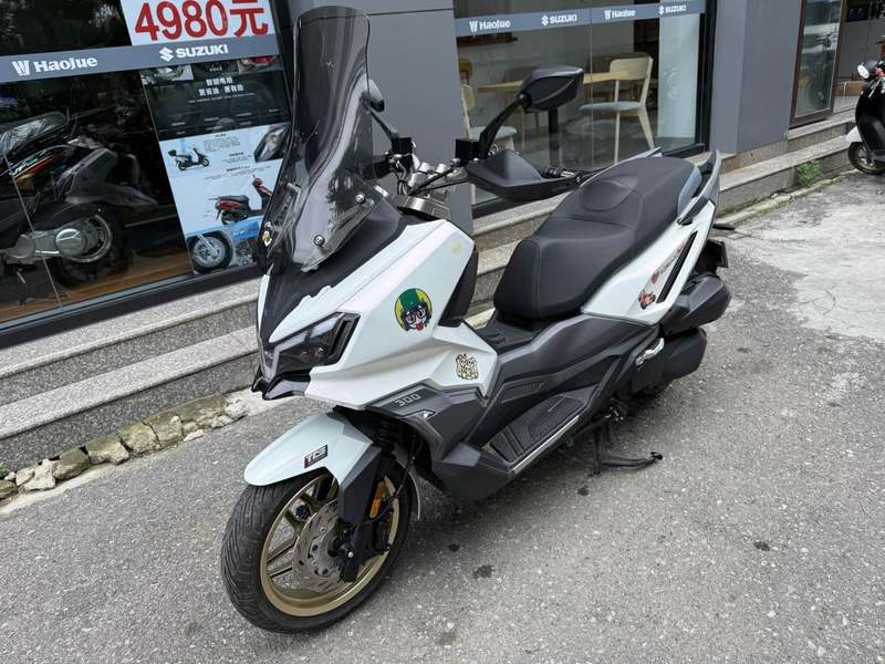 二手三阳哈士奇 Husky ADV300