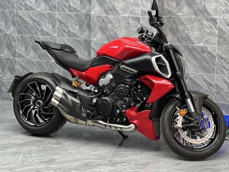 二手杜卡迪Diavel V4