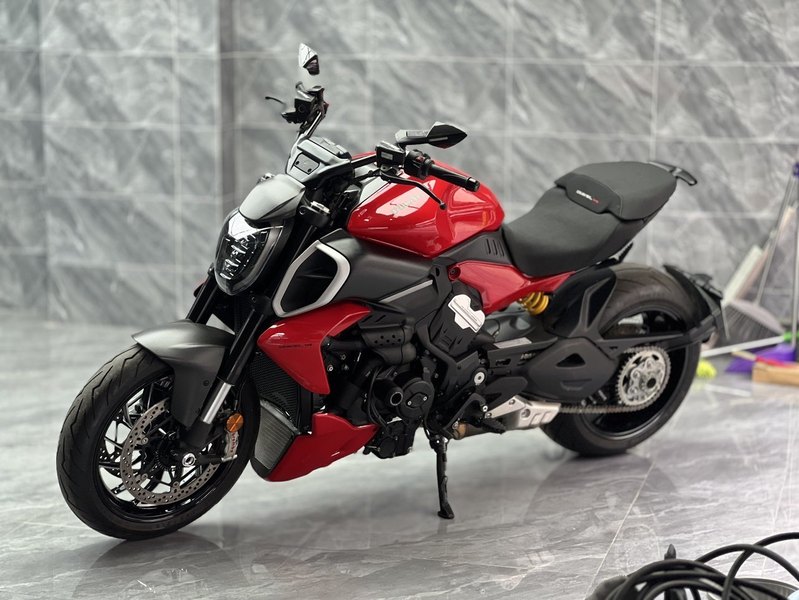 二手杜卡迪Diavel V4