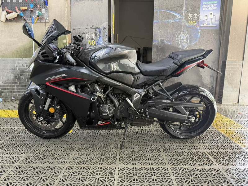 二手本田CBR650R