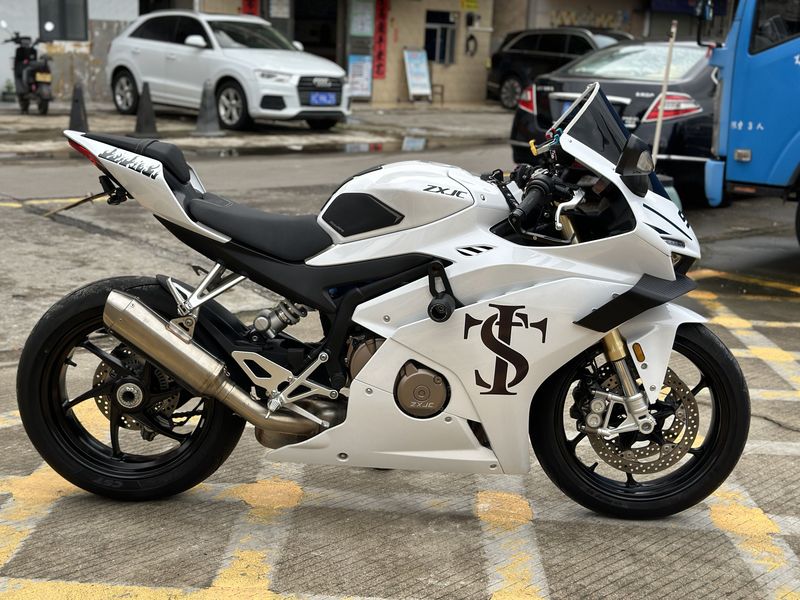 二手张雪机车500RR