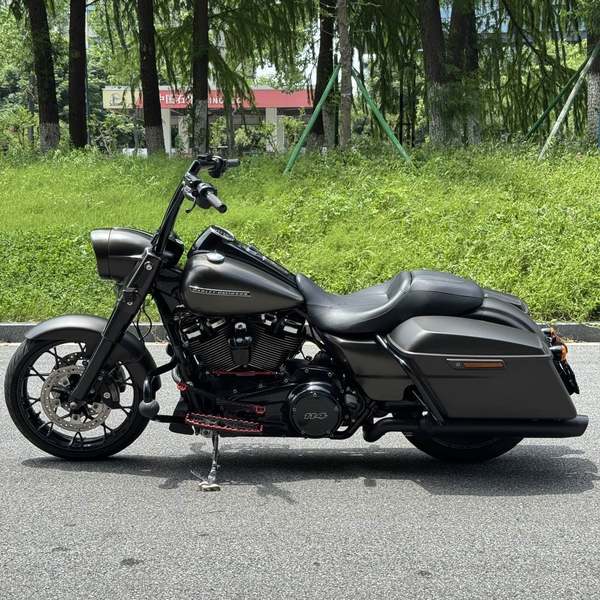 二手哈雷戴维森路王 Road King