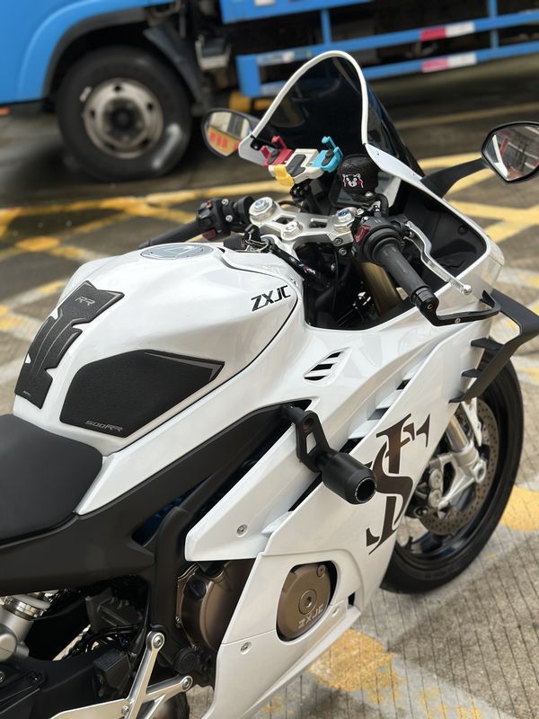 二手张雪机车500RR