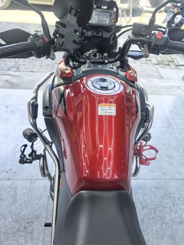 二手豪爵铃木DL250