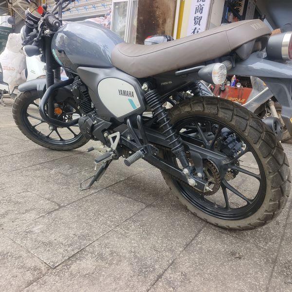 二手建设雅马哈GT150 Fazer