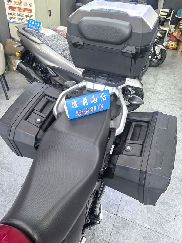 二手豪爵铃木DL250