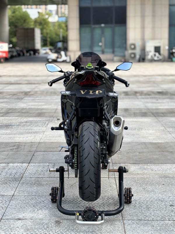 二手川崎ZX-4R