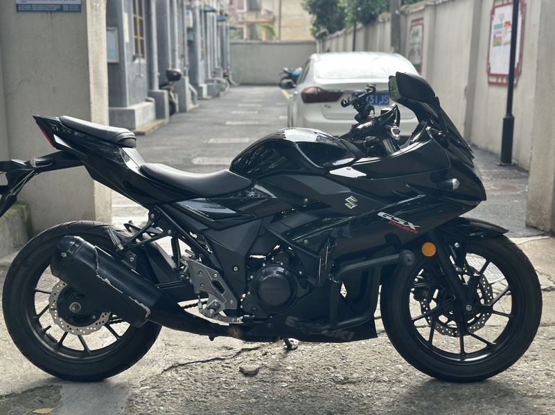 二手豪爵铃木GSX250R