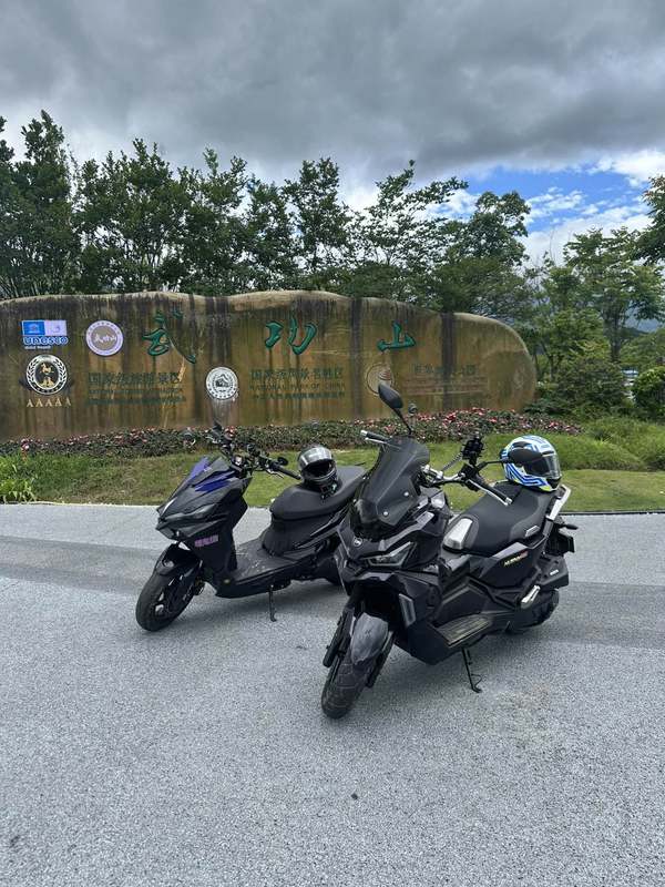 二手三阳哈士奇 Husky ADV150