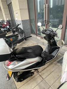 二手豪爵VF100