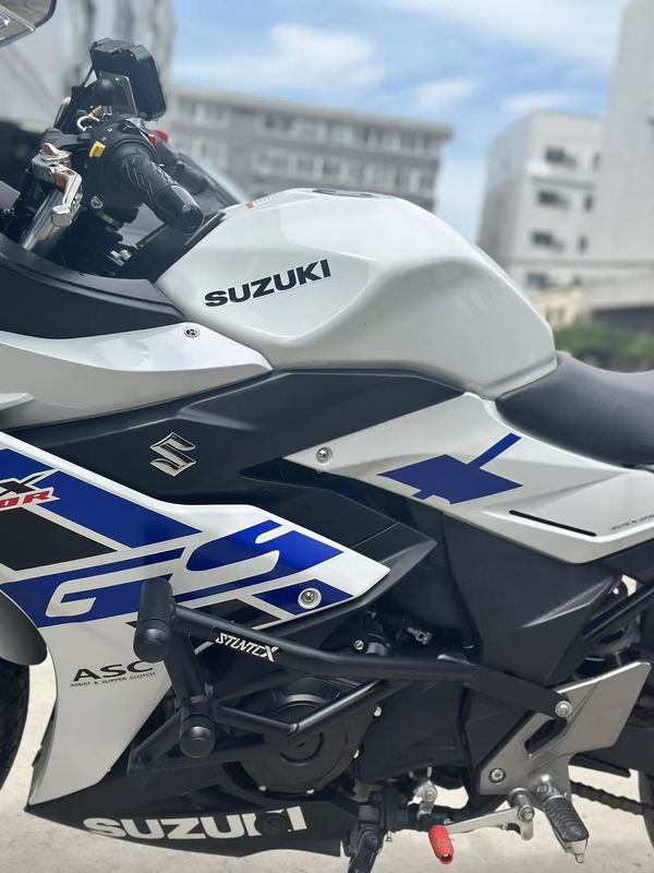 二手豪爵铃木GSX250R