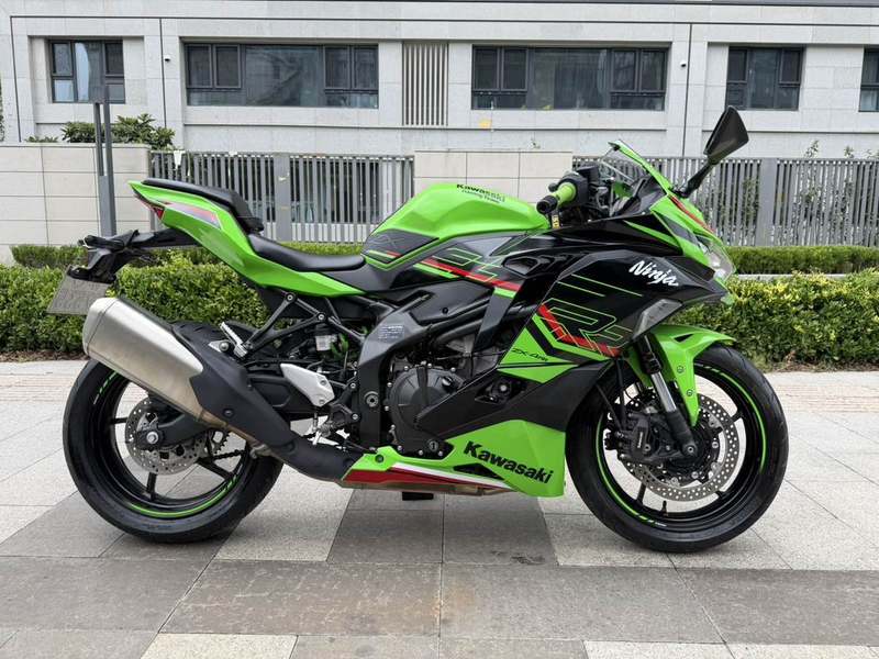 二手川崎ZX-4R