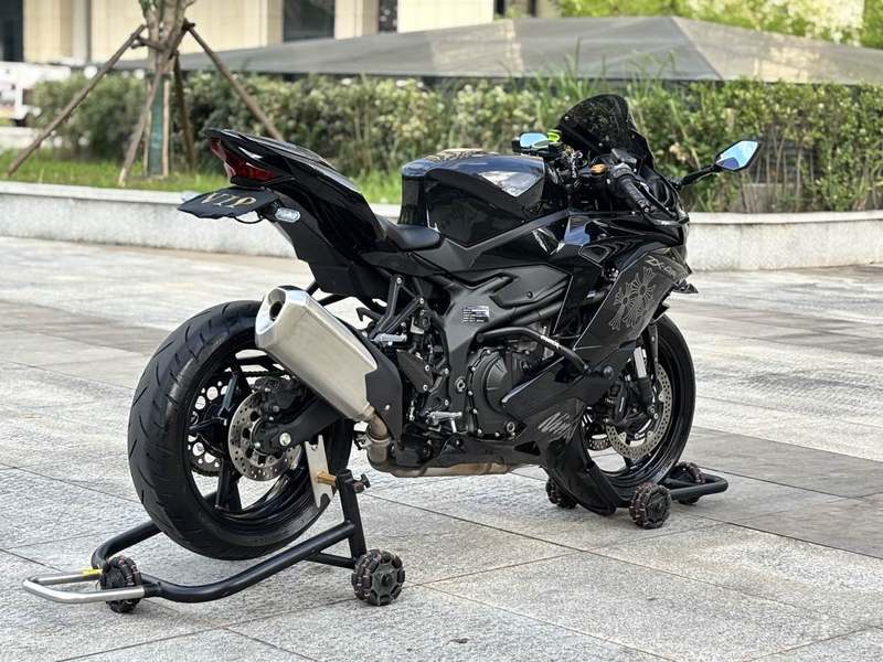 二手川崎ZX-4R