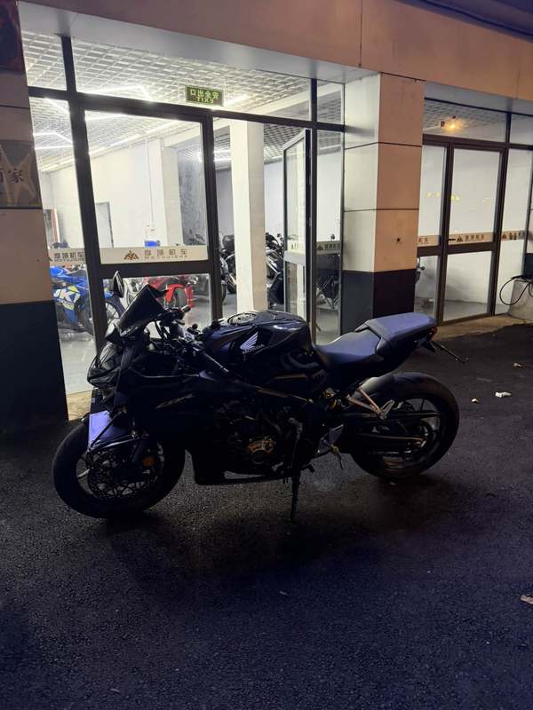 二手本田CBR650R