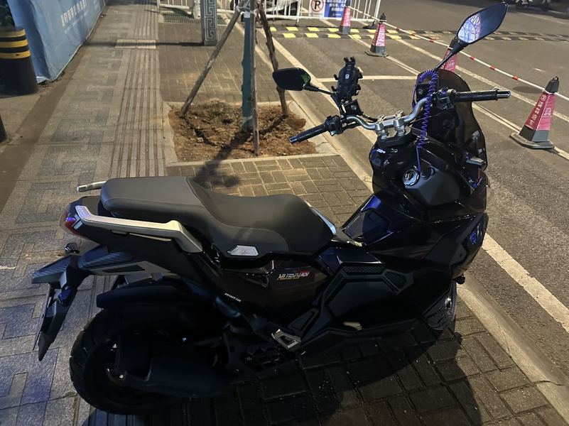 二手三阳哈士奇 Husky ADV150