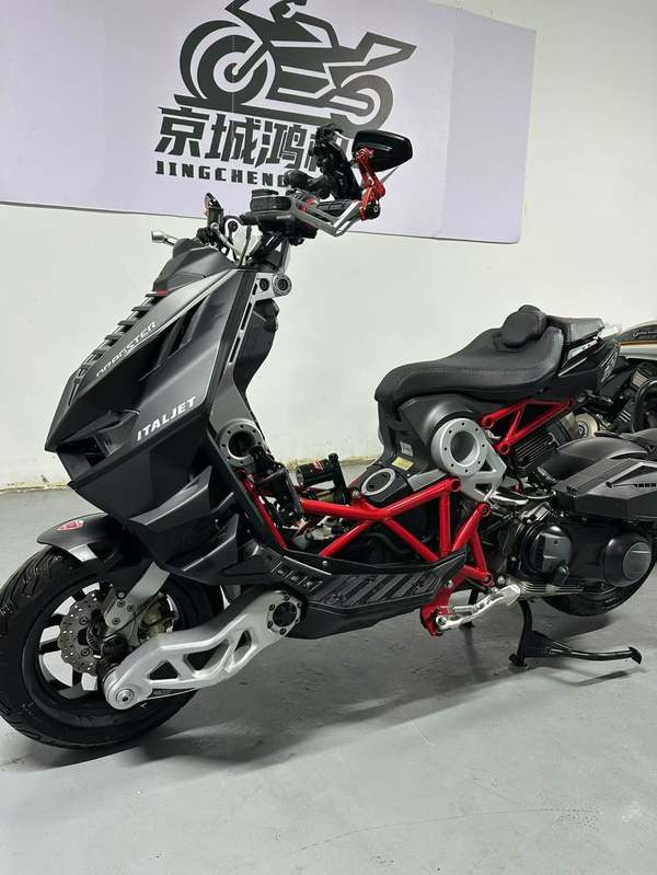 二手意塔杰特Dragster 300