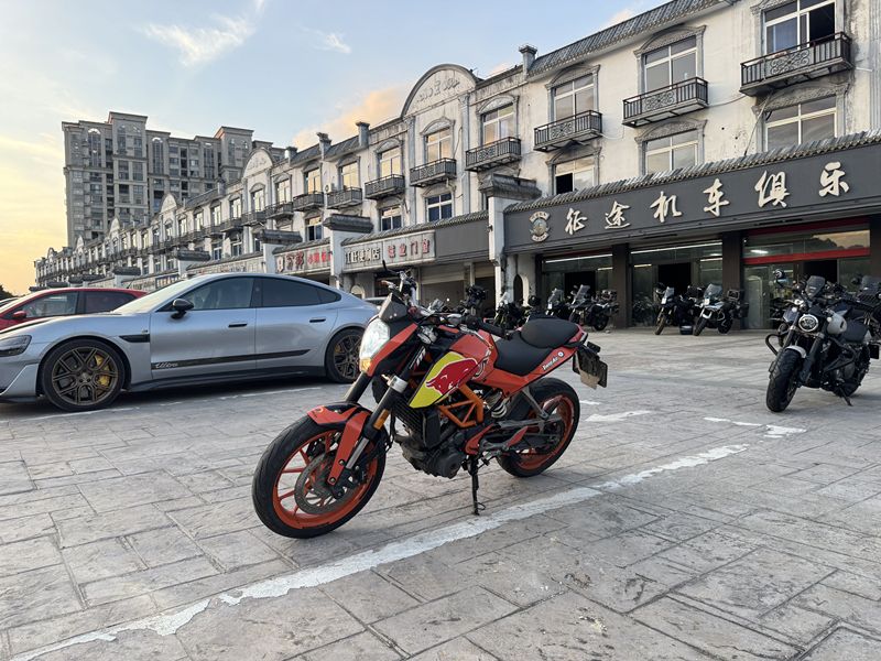 二手KTMR2R390 Duke