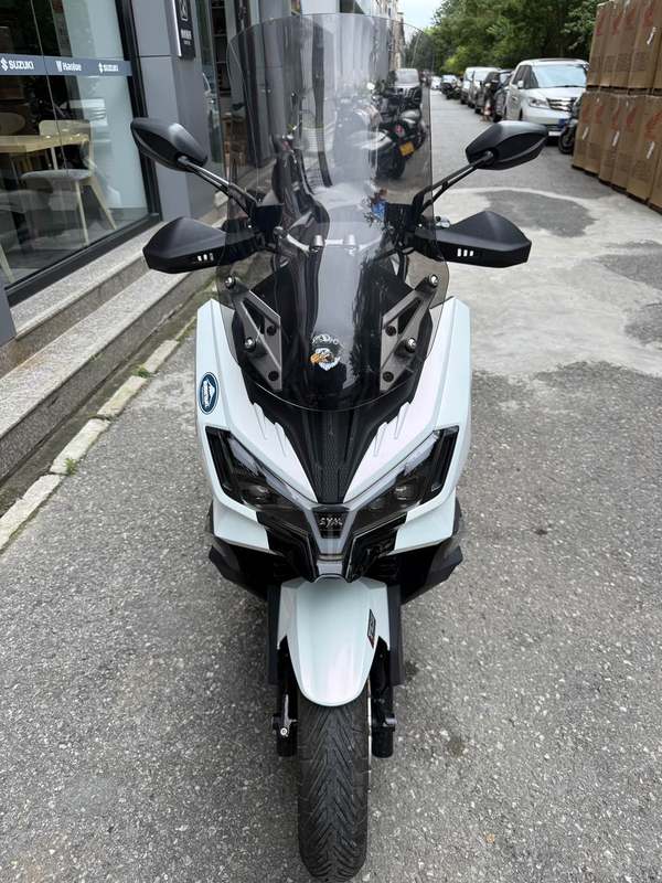 二手三阳哈士奇 Husky ADV300